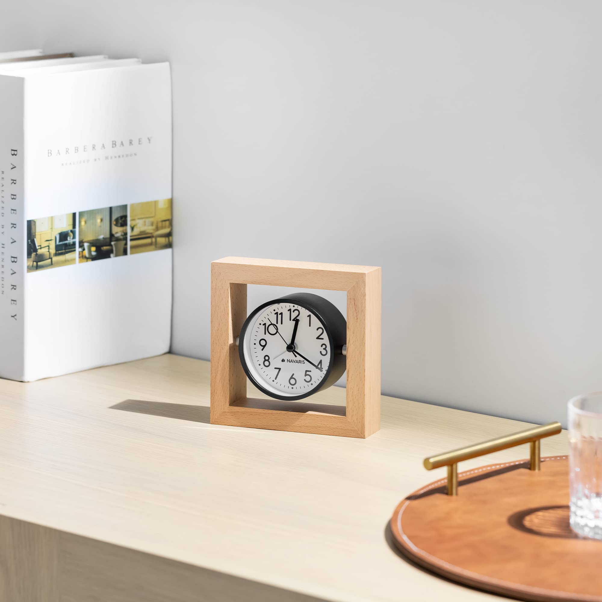 navaris-living-holzuhr-tischuhr-analog-hellbraun-ohne-ticken image 3