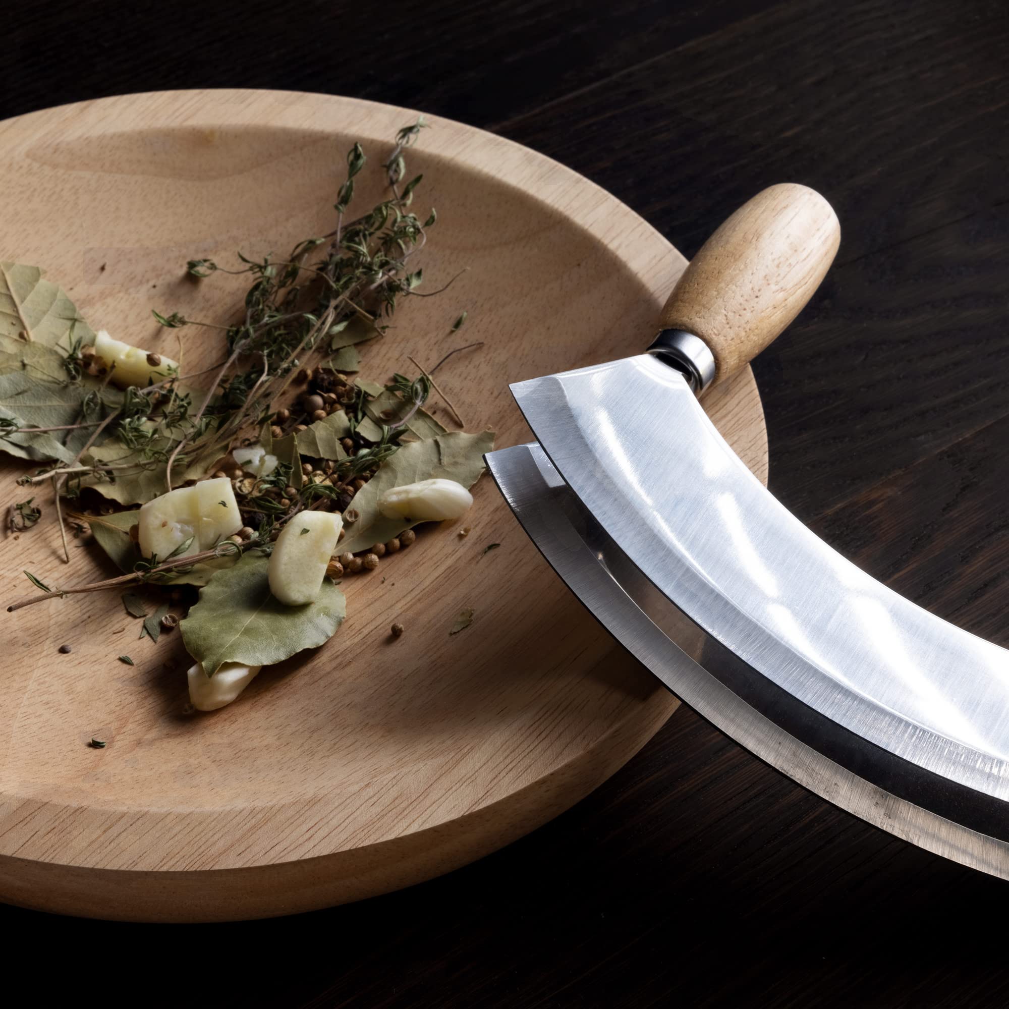 navaris-kitchen-kr-uterbrett-mit-wiegemesser-gummibaumholz image 5