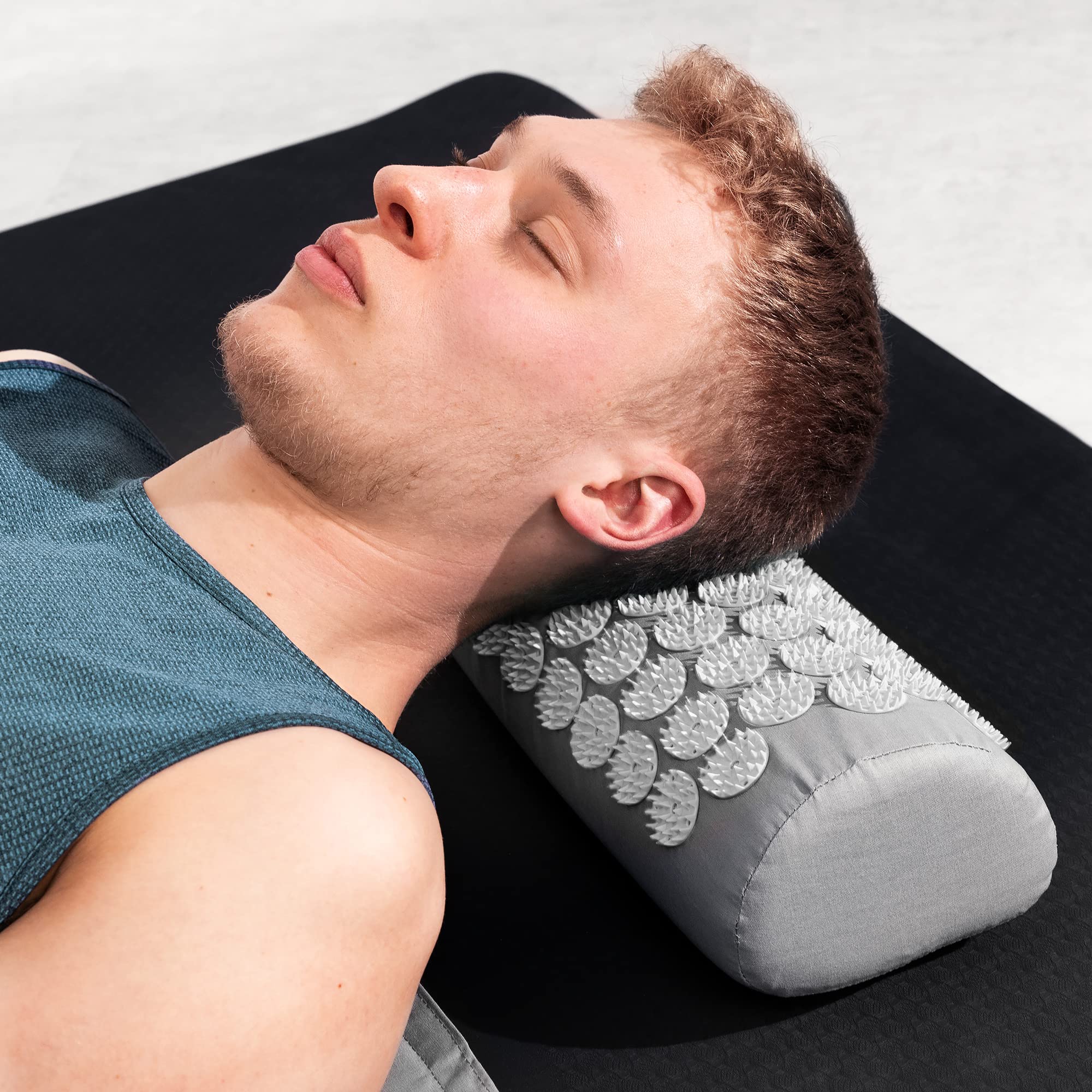 navaris-sport-wellness-akupressur-set-matte-kissen-hellgrau-2 image 5