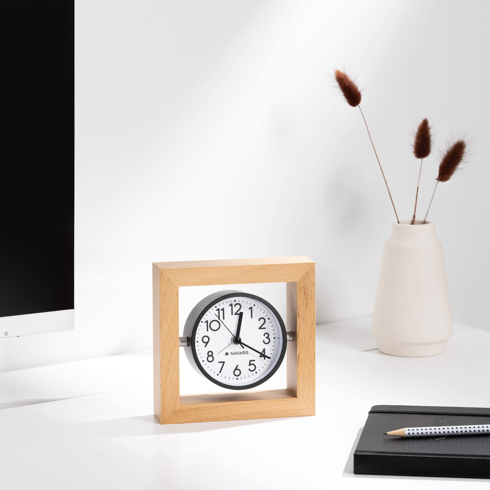 navaris-living-holzuhr-tischuhr-analog-hellbraun-ohne-ticken image 2
