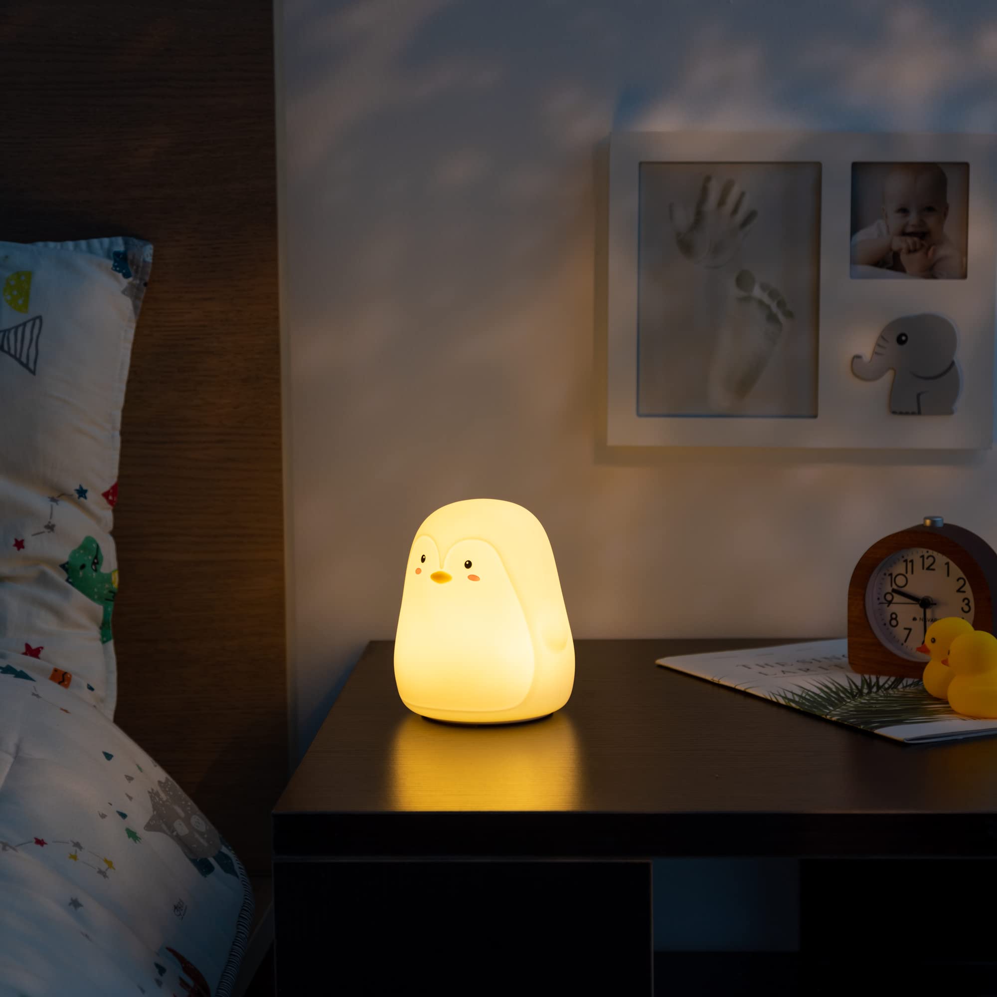 navaris-pinguin-led-nachtlicht-nachttischlampe-wei-rgb image 2