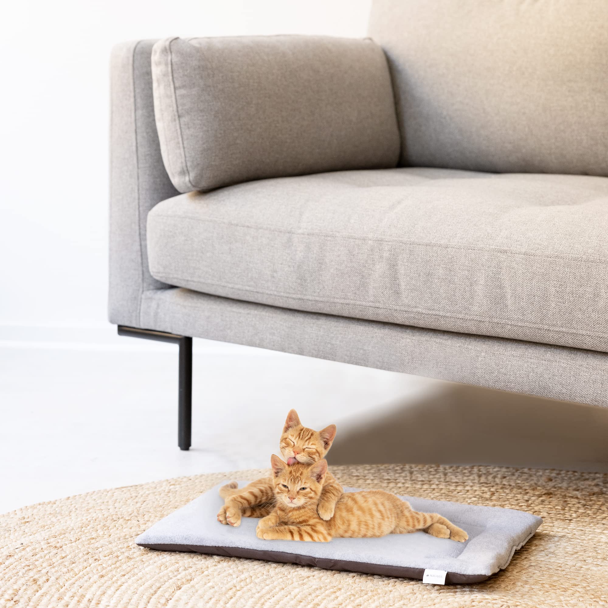 navaris-animals-katzenbett-katzendecke-47x30cm-polyester-waschbar image 2