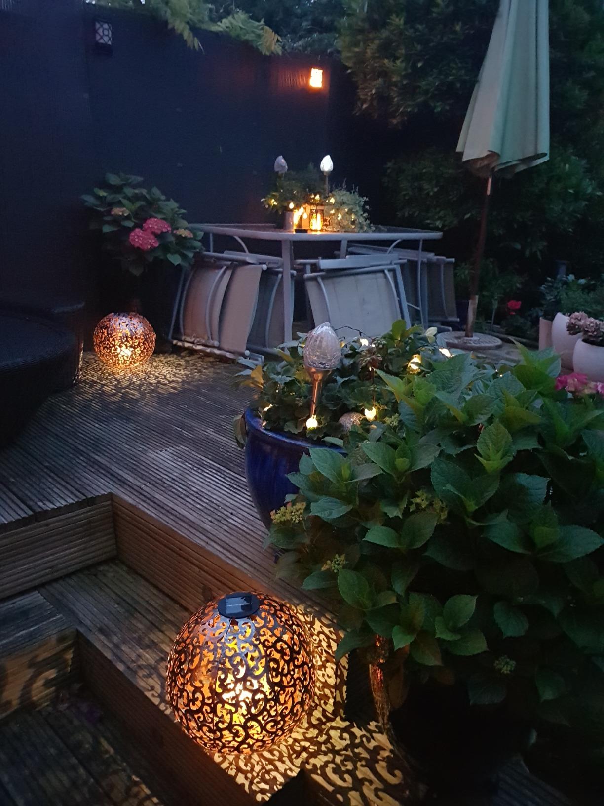 Schön auf Balkon