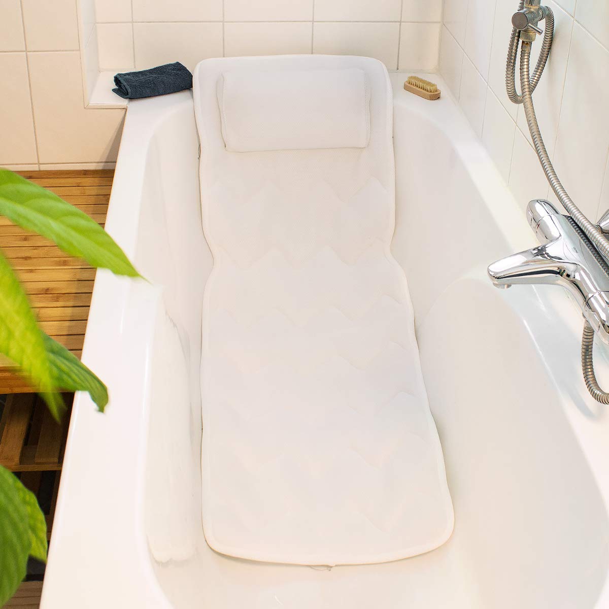 navaris-beauty-badewannenmatte-ganzk-rper-125x42cm-wei image 2