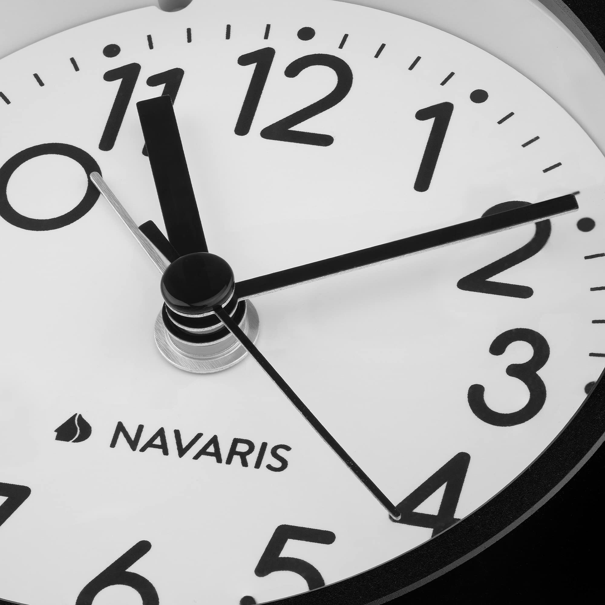 navaris-living-holzuhr-tischuhr-analog-hellbraun-ohne-ticken image 5